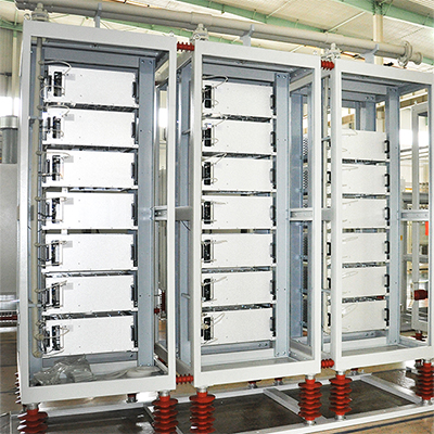 Generador estático de reactiva