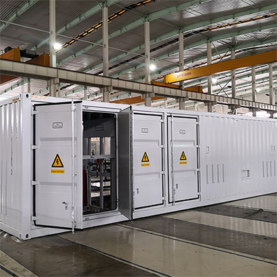 Generador estático de reactiva